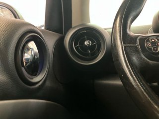 MINI MINI Countryman Cooper D 82 kW (112 CV)