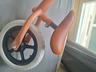 Bicicleta infantil naranja