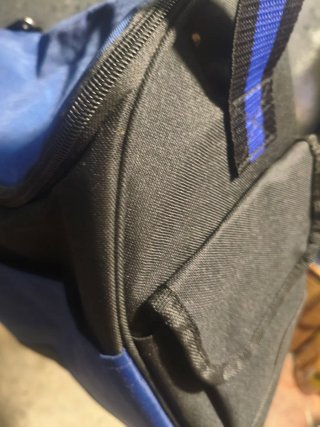 Nevera Portátil Tela Negra y Azul