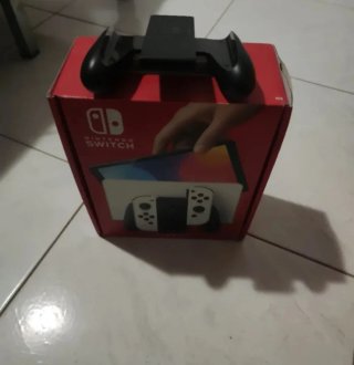 Nintendo Switch OLED + Zelda y Minecraft