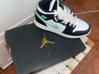 Nike Air Jordan 1 Caja precio negociable