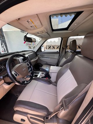 Jeep Cherokee 2008