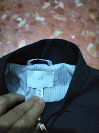 Chaqueta corta H&M negra