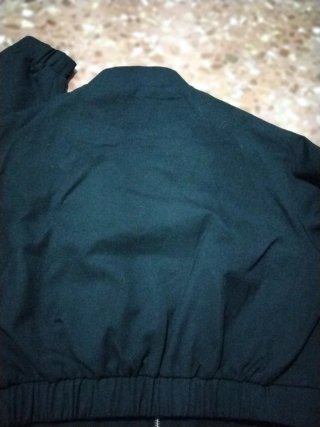 Chaqueta corta H&M negra