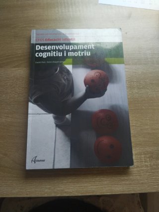 Libro Desenvolupament cognitiu i motriu