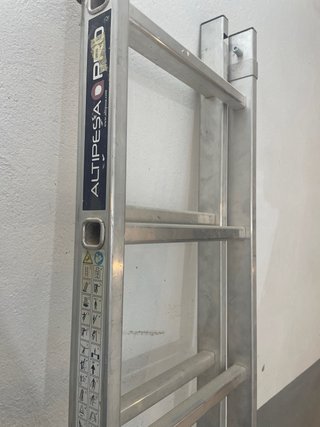 Escalera Plegable Aluminio