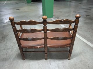 Sillón Castellano Madera y Cuero