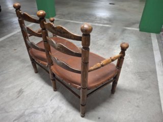 Sillón Castellano Madera y Cuero
