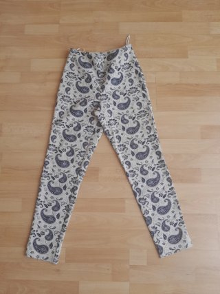 Pantalones Mango Estampado Paisley Blanco