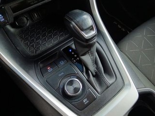 Toyota Rav4 2.5l hybrid Advance 4WD 163 kW (222 CV)