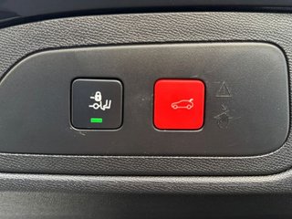 DS DS 7 BlueHDi 130 DE Bastille + AT 96 kW (130 CV)