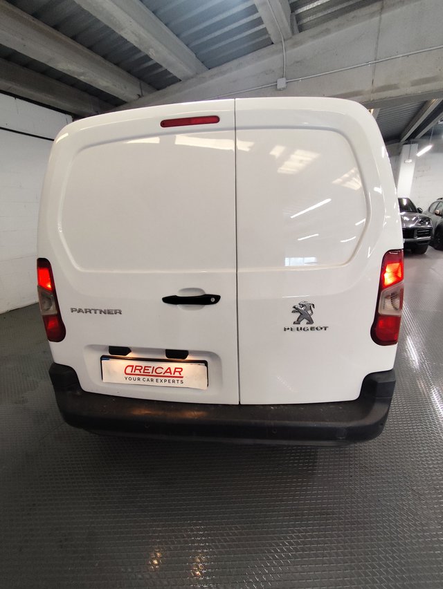 Peugeot Partner 2021