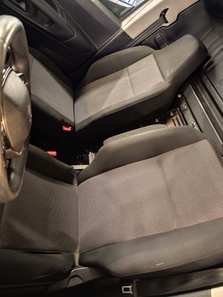 Peugeot Partner 2021