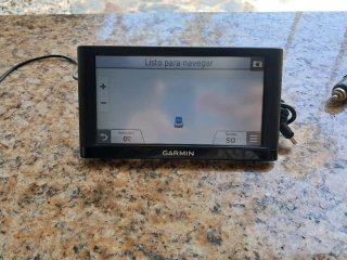 Navegador GARMIN NÜVI 65LM