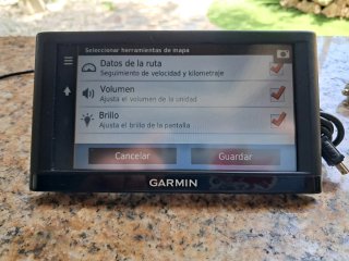 Navegador GARMIN NÜVI 65LM