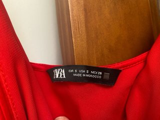 Vestido lencero rojo satinado