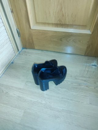 Zapatos negros charol talla 38
