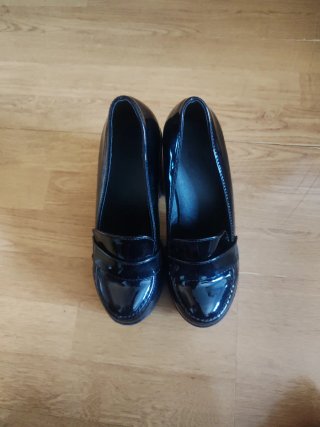 Zapatos negros charol talla 38