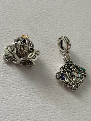 Lote Charms Carroza Cenicienta y Frozen