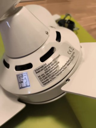 Ventilador Techo Blanco con Luz y Mando