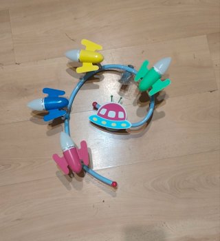 Lámpara infantil cohetes y OVNI