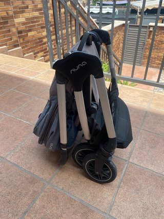 Carro Nuna Triv con Capazo
