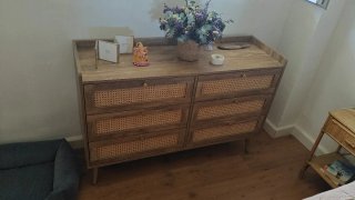 Cómoda madera y ratán 6 cajones (nueva sin abrir)