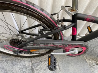 Bicicleta Juvenil Decathlon Nero e Rosa
