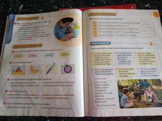 Lengua Castellana y Literatura, 4 Primaria, Moc...