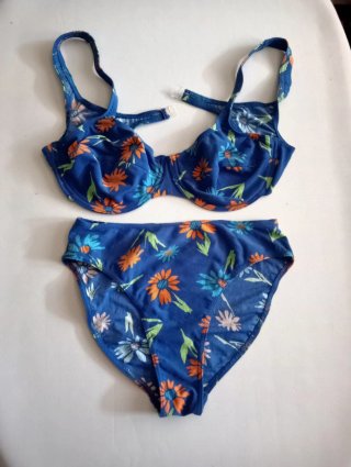 Coordinato bikini fantasia floreale