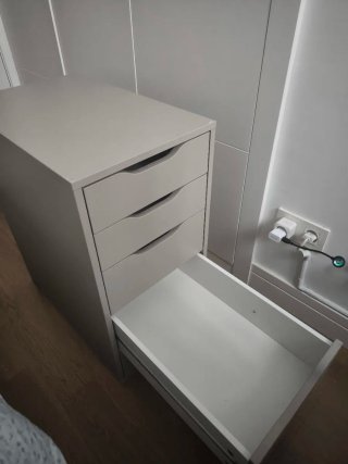 Cajonera Alex Ikea Beige