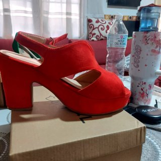 Lote de 5 pares de zapatos de tacón