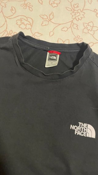 Camiseta The North Face Negra