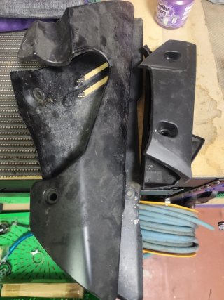 Plástico Suzuki gsr 600 radiador y quilla moto