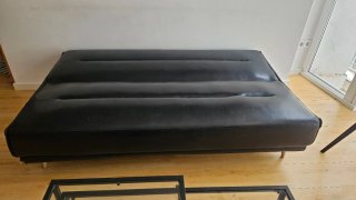 Sofá cama negro polipiel Largo 1.75 Ancho 0.55