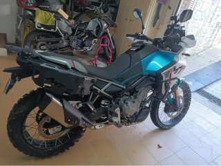 CFMOTO MT Adventure Moto Azul/Blanco