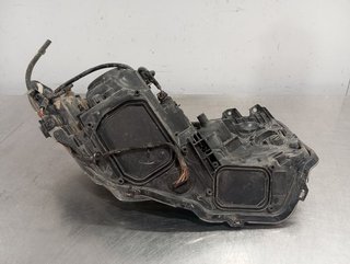 FARO IZQUIERDO TOYOTA AURIS (E18) 2ZR 90070908