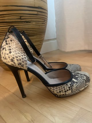Zapatos de tacón piel serpiente pulsera T40