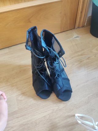 Zapatos de baile tacón abierto negro talla 40