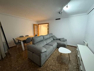 Piso en alquiler en El Botànic en Valencia