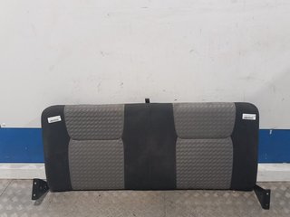 ASIENTOS TRASEROS NISSAN PICKUP (D22) YD25