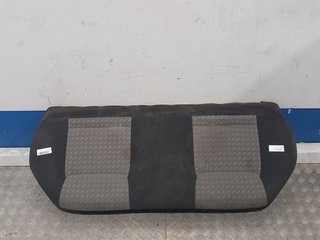 ASIENTOS TRASEROS NISSAN PICKUP (D22) YD25