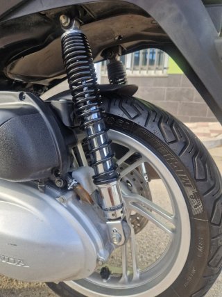Honda SH 300 2016 Negra