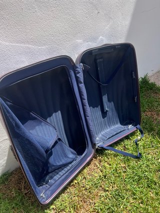 Maleta Samsonite Cosmolite Spinner grande morada