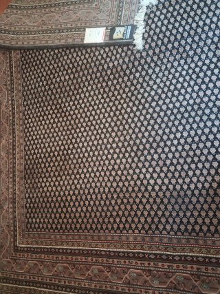Alfombra salón negra y marrón