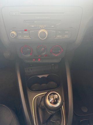 Audi A1 2012 PEGATINA C SOLO 220.000 km 115€/MES