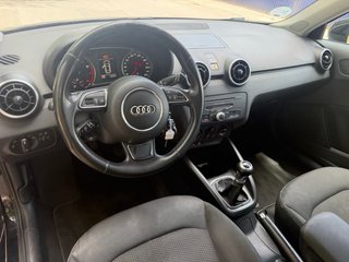 Audi A1 2012 PEGATINA C SOLO 220.000 km 115€/MES