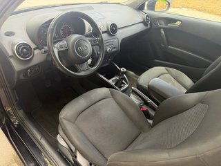 Audi A1 2012 PEGATINA C SOLO 220.000 km 115€/MES