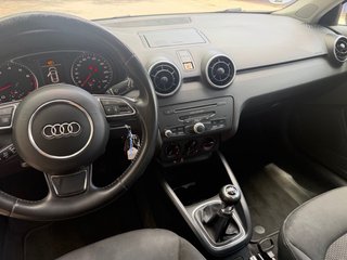 Audi A1 2012 PEGATINA C SOLO 220.000 km 115€/MES