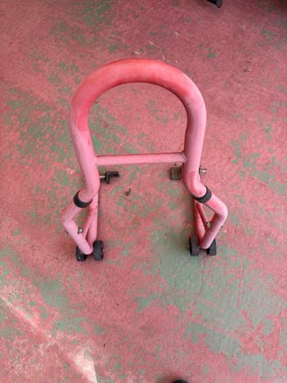 Caballete moto rojo